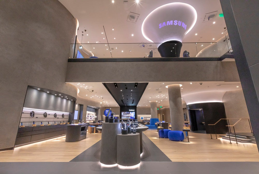 First Samsung Retail Store Opens in U.S.
